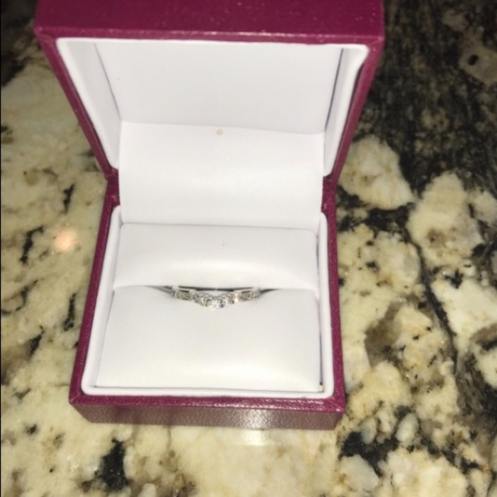 14 karat white gold band 3/4 ct